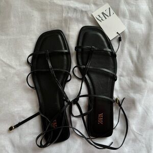 Zara Black Leather Strappy Flat Sandals